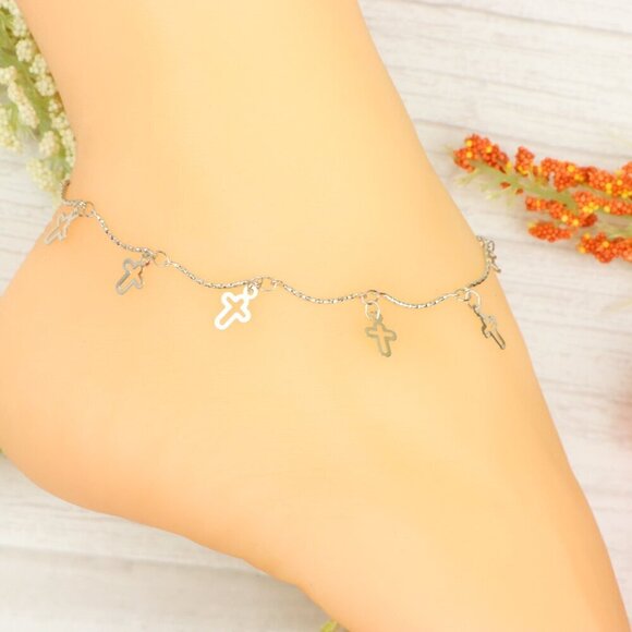 "Handmade Anklet – Elegant & Delicate Jewelry for Women | UNVRC1040 - Picture 6 of 10